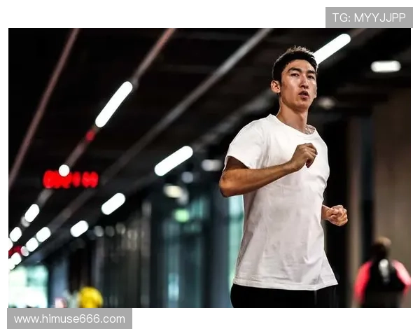 出题官的足球明星背后的故事与荣耀之路揭秘