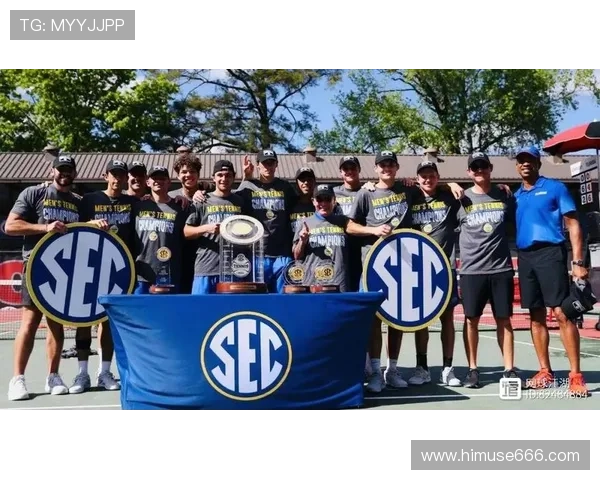 深圳网球队的蜕变之路：从传统训练到现代化竞技的深度解析